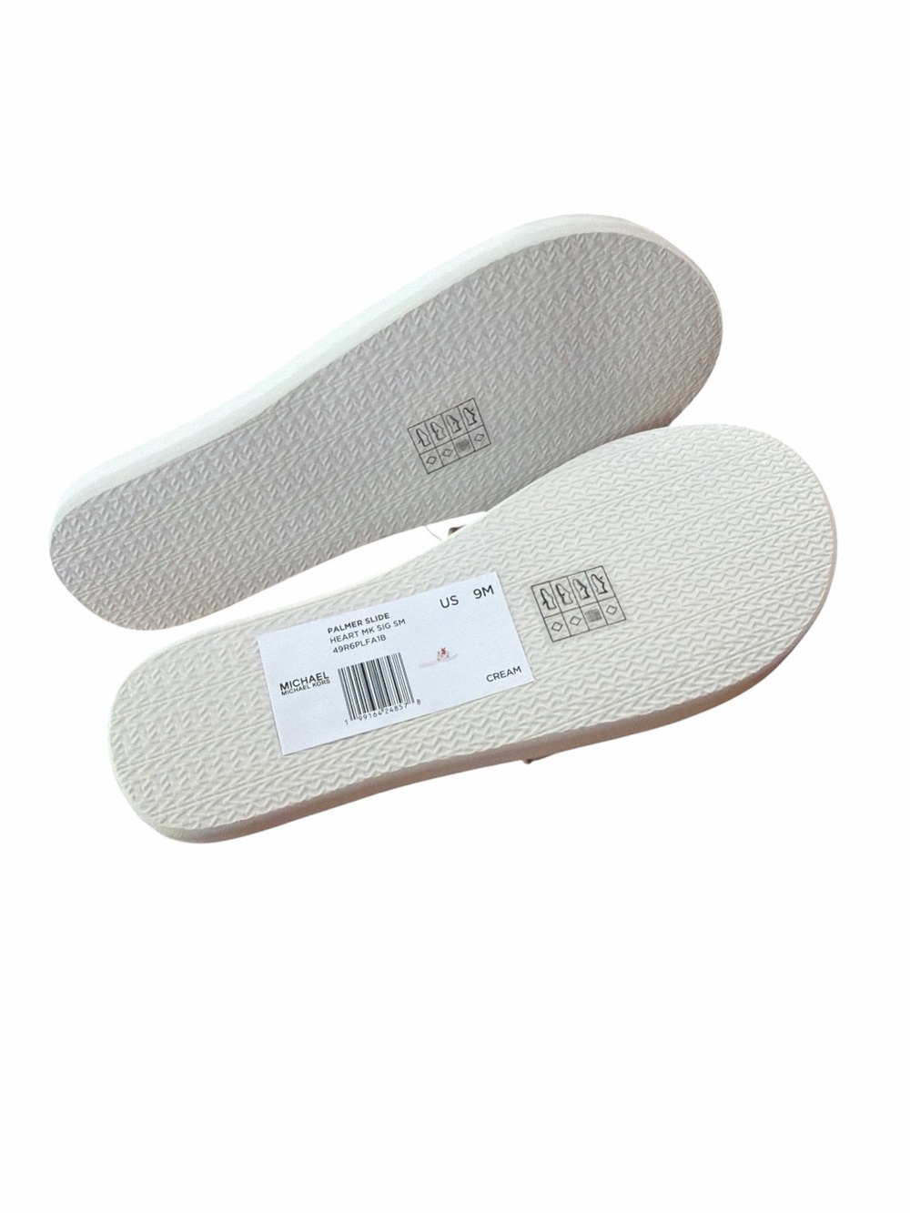 NWT Michael Kors Palmer Slide Sandals Women 9 Heart Signature Cream Logo - Picture 5 of 6